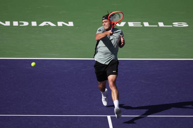 INDIAN WELLS, CA - MARCH 09: Taylor Fritz (USA) hits a forehand during the BNP Paribas Open on March 9, 2026 at Indian Wells Tennis Garden in Indian Wells, CA. (Photo by George Walker Icon Sportswire) TENNIS: MAR 09 BNP Paribas Open EDITORIAL USE ONLY Icon260309105
