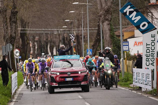 Km 0 the start during the 206-kilometer Stage 2 of the Tirreno-Adriatico cycling race from Camaiore to San Gimignano - Italy - Tuesday, March 10, 2026. - cycling .  Copyright: xMarcoxAlpozzix
