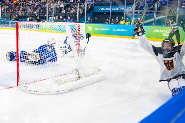 Para Ice hockey, Eishockey - Millano Cortina 2026 Winter Paralympics: Day 4 Para Ice Hockey - Milano Cortina 2026 Winter Paralympics: Day 4 MILANO SANTAGIULIA ICE HOCKEY ARENA BUSSMANN Jano (No. 14, Athlet, Forward, 09.03.2007, Club Wiehl Penguins) scores the first goal for team Germany MILANO, ITALY - MARCH 10: Preliminary Round - Group A Italy - Germany Impressions of Team Para Ice Hockey Germany playing Team ITA at March 10 at the Milano Cortina 2026 Winter Paralympics Para Ice Hockey Tournament in the Milano Santagiulia Ice Hockey Arena at day 4. (Photo by RALF KUCKUCK) Copyright 2026 Ralf Kuckuck