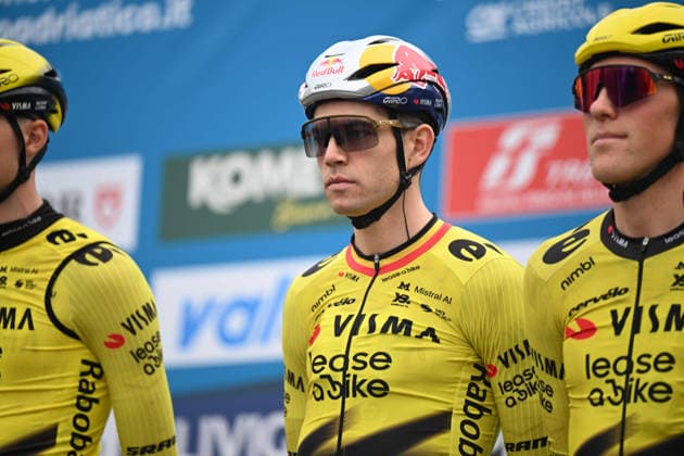 10-03-2026 Tirreno - Adriatico; Tappa 02 Camaiore - San Gimignano; 2026, Visma - Lease A Bike; Van Aert, Wout; Camaiore; 