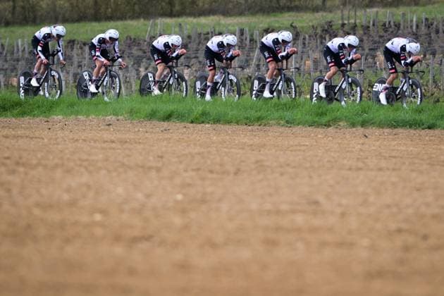 UAE Team Emirates-XRG riders pictured in action during the third stage of 84th edition of the Paris-Nice cycling race, a team time trial from Cosne-Cours-sur-Loire to Pouilly-sur-Loire (23,5 km), on Tuesday 10 March 2026. DAVIDxPINTENS  x167054580x