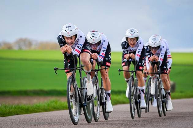 Paris Nice 2026 Stage 3 POUILLY-SUR-LOIRE, FRANCE - MARCH 10 : Herregodts Rune (BEL) of UAE Team Emirates XRG leading Team UAE Team Emirates - XRG during stage 3 of the 84th edition of Paris - Nice an UCI World Tour 2.UWT Team Time Trial stage for Men Elite of 23.5 km with start in Cosne-Cours-sur-Loire and finish in Pouilly-sur-Loire on March 10, 2026 in Pouilly-sur-Loire, France, 10 03 2026 ( Motordriver Guy De Vuyst - Pouilly-sur-Loire France  Copyright: xNicoxVereeckenx