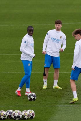 March 10, 2026, Madrid, Spain: Ferland Mendy (L) of Real Madrid CF and Jorge Cestero (R) of Real Madrid CF seen in action during the training session at Ciudad Real Madrid, on the eve of the UEFA Champions League 2025 2026 Round of 16 first leg football match between Real Madrid CF and Manchester City. Real Madrid CF Training Session And press conference, PK, Pressekonferenz In Spain - 10 Mar 2026  - ZUMAs197 20260310_aaa_s197_014 Copyright: xFedericoxTitonex