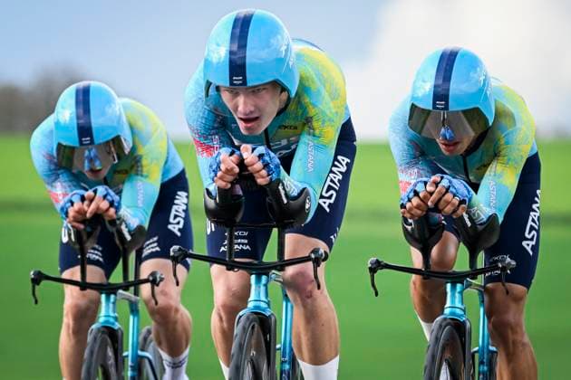 Paris Nice 2026 Stage 3 POUILLY-SUR-LOIRE, FRANCE - MARCH 10 : Team Astana XDS in action during stage 3 of the 84th edition of Paris - Nice an UCI World Tour 2.UWT Team Time Trial stage for Men Elite of 23.5 km with start in Cosne-Cours-sur-Loire and finish in Pouilly-sur-Loire on March 10, 2026 in Pouilly-sur-Loire, France, 10 03 2026 ( Motordriver Guy De Vuyst - Pouilly-sur-Loire France  Copyright: xNicoxVereeckenx