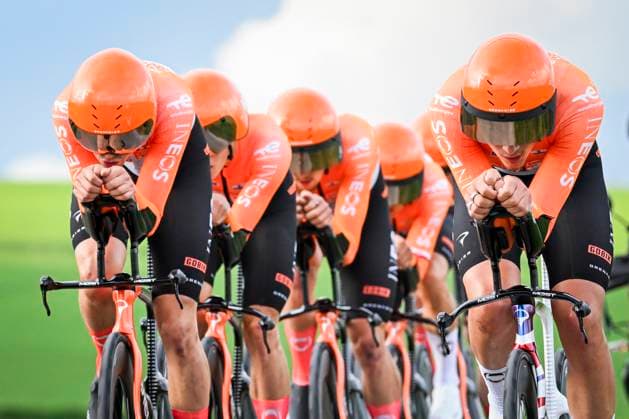 Paris Nice 2026 Stage 3 POUILLY-SUR-LOIRE, FRANCE - MARCH 10 : Team INEOS Grenadiers in action during stage 3 of the 84th edition of Paris - Nice an UCI World Tour 2.UWT Team Time Trial stage for Men Elite of 23.5 km with start in Cosne-Cours-sur-Loire and finish in Pouilly-sur-Loire on March 10, 2026 in Pouilly-sur-Loire, France, 10 03 2026 ( Motordriver Guy De Vuyst - Pouilly-sur-Loire France  Copyright: xNicoxVereeckenx