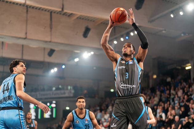 William McNair Jr Science City Jena, 03 at basketball, GER, Veolia Towers Hamburg vs Science City Jena, Basketball, Bundesliga, Matchday 26, Season 2025 2026, 10 03 2026 GER, Veolia Towers Hamburg vs Science City Jena, Basketball, Bundesliga, Matchday 26, Season 2025 2026, 10 03 2026 Hamburg Copyright: xEibner-Pressefoto MaxxVincenx EP_MVN