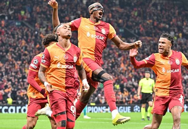 Galatasaray v Liverpool - UEFA Champions League ISTANBUL, TURKIYE - MARCH 10: Mario Lemina (L) of Galatasaray celebrates with teammates after scoring during the UEFA Champions League round of 16 play-off first leg match between Galatasaray and Liverpool at RAMS Park in Istanbul, Turkiye, on March 10, 2026. Elif Ozturk Anadolu Istanbul Turkey. Editorial use only. Please get in touch for any other usage.  Copyright: x2026xAnadoluxElifxOzturkx