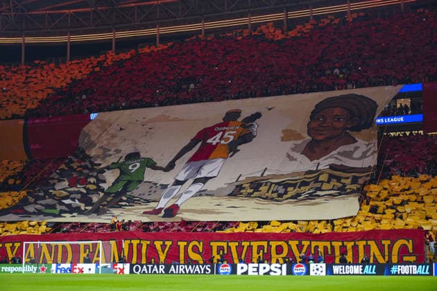 Galatasaray v Liverpool - UEFA Champions League ISTANBUL, TURKIYE - MARCH 10: Galatasaray supporters display a choreography dedicated to Victor Osimhen during the UEFA Champions League round of 16 first leg match between Galatasaray and Liverpool at RAMS Park in Istanbul, Turkiye, on March 10, 2026. Bunyamin Celik Anadolu Istanbul Turkey. Editorial use only. Please get in touch for any other usage.  Copyright: x2026xAnadoluxBunyaminxCelikx