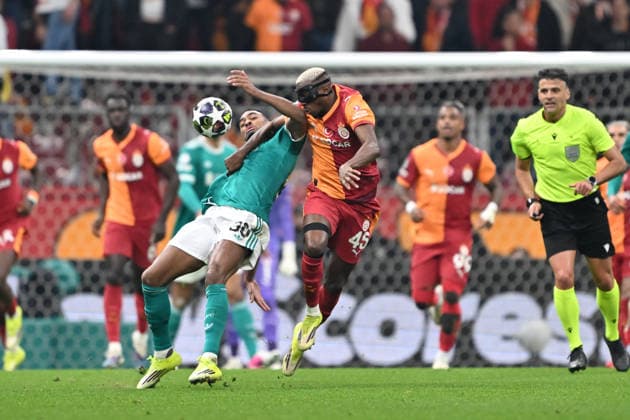 Galatasaray v Liverpool - UEFA Champions League ISTANBUL, TURKIYE - MARCH 10: Galatasaray’s Victor Osimhen (45) competes against Liverpool’s Ryan Gravenberch (38) during the UEFA Champions League round of 16 first leg match between Galatasaray and Liverpool at RAMS Park in Istanbul, Turkiye, on March 10, 2026. Isa Terli Anadolu Istanbul Turkey. Editorial use only. Please get in touch for any other usage.  Copyright: x2026xAnadoluxIsaxTerlix
