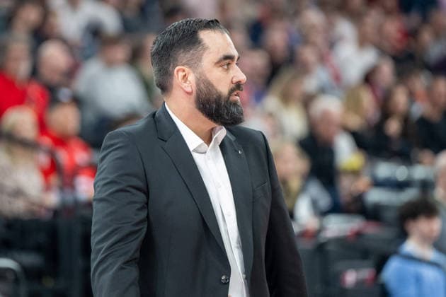 Headcoach Ramon Diaz Basketball Loewen Braunschweig , FC Bayern Basketball vs Basketball Loewen Braunschweig, BBL, 25 Matchday, 10 03 2026 Munich Bavaria Germany Copyright: xkolbert-press UlrichxGamelx