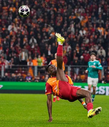 Galatasaray v Liverpool - UEFA Champions League ISTANBUL, TURKIYE - MARCH 10: Wilfried Singo of Galatasaray in action during the UEFA Champions League round of 16 play-off first leg match between Galatasaray and Liverpool at RAMS Park in Istanbul, Turkiye, on March 10, 2026. Salih Zeki Fazlioglu Anadolu Istanbul Turkey. Editorial use only. Please get in touch for any other usage.  Copyright: x2026xAnadoluxSalihxZekixFazlioglux