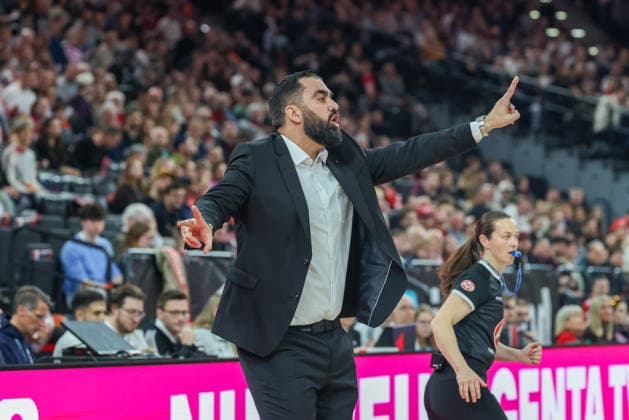 Ramon Diaz Sanchez Basketball Loewen Braunschweig, Head Coach gestures, GER, FC Bayern Basketball vs Basketball Loewen Braunschweig, Basketball, easycredit Basketball Bundesliga, 25 Matchday, Season 2025 2026, 10 03 2026, GER, FC Bayern Basketball vs Basketball Loewen Braunschweig, Basketball, easycredit Basketball Bundesliga, 25 Matchday, Season 2025 2026, 10 03 2026 Munich Copyright: xEibner-Pressefoto JennixMaulx EP_JML