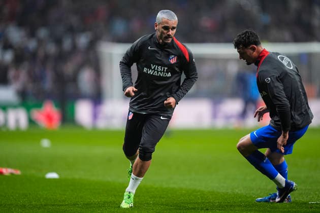March 10, 2026, Madrid, Madrid, Spain: Antoine Griezmann of Atletico de Madrid warms up during the UEFA Champions League 2025 26 Round of 16 First Leg match between Atletico de Madrid and Tottenham Hotspur at Riyadh Air Metropolitano on March 10, 2026, in Madrid, Spain. Atletico De Madrid V Tottenham Hotspur - UEFA Champions League 2025 26 Round Of 16 First Leg  - ZUMAa181 20260310_zaa_a181_082 Copyright: xOscarxJ.xBarrosox