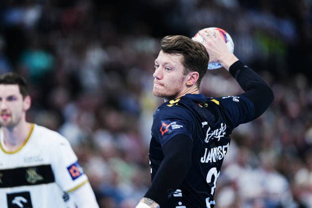 7 meter throw goal Emil Manfeldt Jakobsen SG Flensburg Handewitt, 31 GER, THW Kiel vs SG Flensburg Handewitt, Handball, EHF European League, Main Round, Season 2025 2026, 10 03 2026 GER, THW Kiel vs SG Flensburg Handewitt, Handball, EHF European League, Main Round, Season 2025 2026, 10 03 2026 Kiel Copyright: xEibner-Pressefoto MarcelxvonxFehrnx EP_MFN