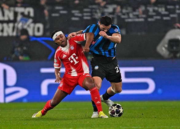 10 03 2026, Football UEFA Championsleague 2025 2026 Round of 16, Atalanta Bergamo FC Bayern München, in the New Balance Arena Bergamo, Italy , v l Serge Gnabry FC Bayern München vs Sead Kolasinac Atalanta Bergamo DFL and DFB regulations prohibit any use of photographs as image sequences and or quasi video