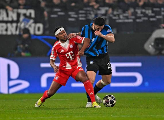 10 03 2026, Football UEFA Championsleague 2025 2026 Round of 16, Atalanta Bergamo FC Bayern München, in the New Balance Arena Bergamo, Italy , v l Serge Gnabry FC Bayern München vs Sead Kolasinac Atalanta Bergamo DFL and DFB regulations prohibit any use of photographs as image sequences and or quasi video