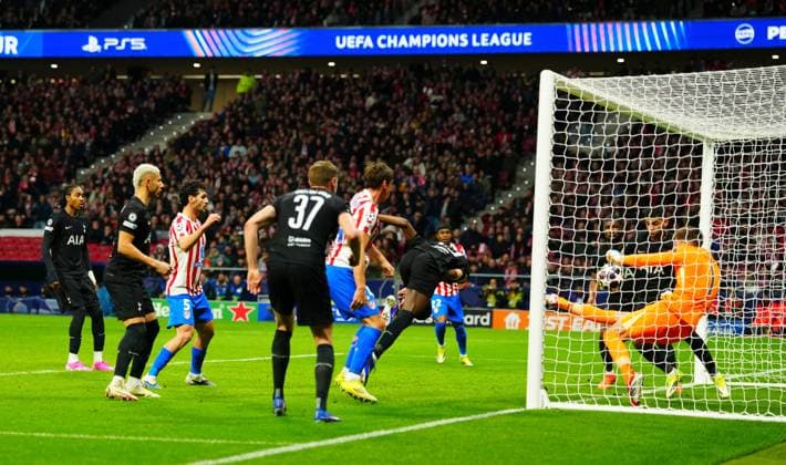 Robin Le Normand of Atletico Madrid scores a goal to make it 4-0 Atletico Madrid v Tottenham Hotspur, UEFA Champions League, Round of 16, First Leg, Football, Riyadh Air Metropolitano, Madrid, Spain - 10 Mar 2026Madrid Riyadh Air Metropolitano Spain EDITORIAL USE ONLY No use with unauthorised audio, video, data, fixture lists, club league logos or live services. Online in-match use limited to 120 images, no video emulation. No use in betting, games or single club league player publications. Copyright: xJavierxGarcia Shutterstockx 16740273ak