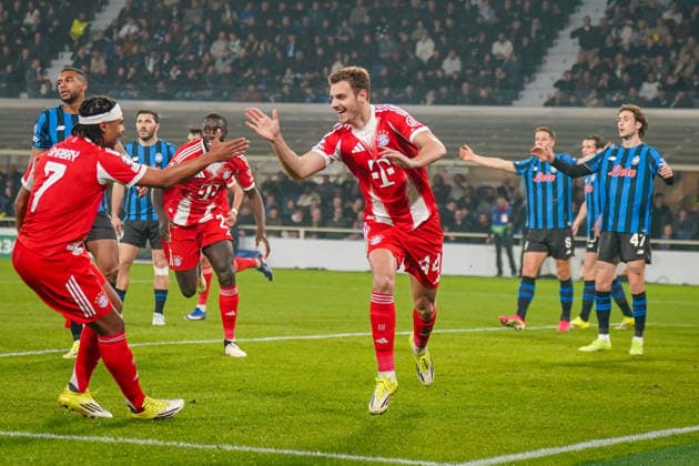 Italy Football UEFA Champions League 2025 2026, Round of 16 Atalanta Bergamo vs FC Bayern Munich New Balance Arena Bergamo Goal and goal celebration to 0 1 by Luis Diaz Luis Diaz FC Bayern Munich, 14 Joy, emotions, jubilation Copyright: xJOERANxSTEINSIEKx