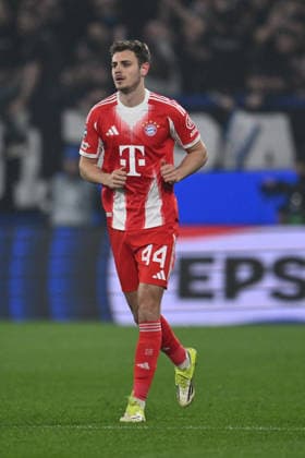 CALCIO - UEFA Champions League - Atalanta BC vs FC Bayern Munchen Josip Stanisic of F.C. Bayern Munchen celebrates after scoring the goal of 0-1 during the UEFA Champions League 2025 26 League Round of 16 First Leg match between Atalanta B.C. v Bayern Munchen at the Bergamo Stadium on March 10, 2026 in Bergamo, Italy. Bergamo Italy  Copyright: xIPAxSport ABACAx