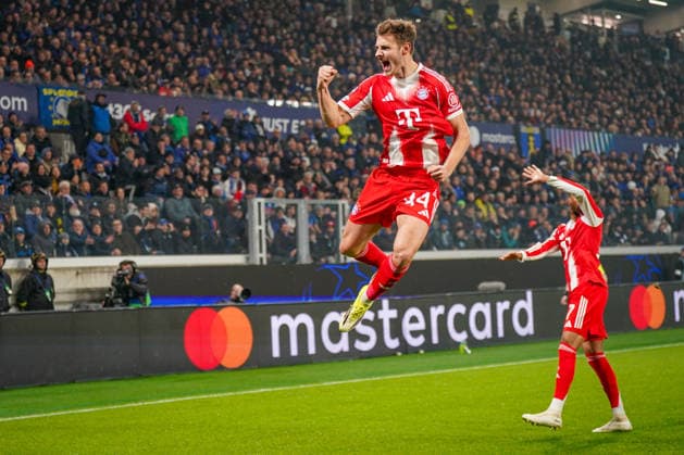 Italy Football UEFA Champions League 2025 2026, Round of 16 Atalanta Bergamo vs FC Bayern Munich New Balance Arena Bergamo Goal and goal celebration to 0 1 by Luis Diaz Luis Diaz FC Bayern Munich, 14 Joy, emotions, jubilation Copyright: xJOERANxSTEINSIEKx