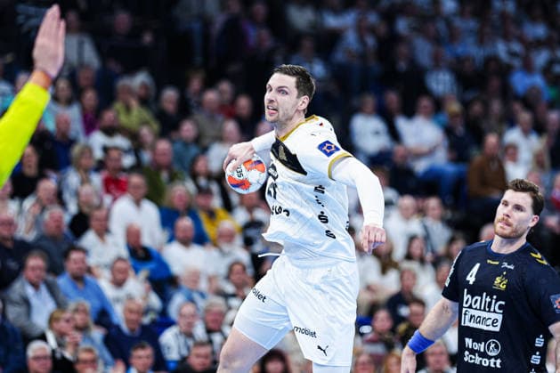 Throw Goal Hendrik Pekeler THW Kiel, 61 GER, THW Kiel vs SG Flensburg Handewitt, Handball, EHF European League, Main Round, Season 2025 2026, 10 03 2026 GER, THW Kiel vs SG Flensburg Handewitt, Handball, EHF European League, Main Round, Season 2025 2026, 10 03 2026 Kiel Copyright: xEibner-Pressefoto MarcelxvonxFehrnx EP_MFN