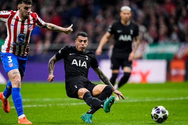 March 10, 2026, Madrid, Madrid, Spain: Pedro Porro of Tottenham Hotspur in action during the UEFA Champions League 2025 26 Round of 16 First Leg match between Atletico de Madrid and Tottenham Hotspur at Riyadh Air Metropolitano on March 10, 2026, in Madrid, Spain. Atletico De Madrid V Tottenham Hotspur - UEFA Champions League 2025 26 Round Of 16 First Leg  - ZUMAa181 20260310_zaa_a181_128 Copyright: xOscarxJ.xBarrosox