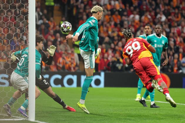 2026-03-10 Galatasaray SK v Liverpool FC - UEFA Champions League 2025 26 Round of 16 First Leg ISTANBUL, TURKEY - MARCH 10: Mario Lemina of Galatasaray SK scores the team s first goal during the UEFA Champions League 2025 26 Round of 16 First Leg match between Galatasaray SK and Liverpool FC at Ali Sami Yen Spor Kompleksi on March 10, 2026 in Istanbul, Turkey. (Photo by BSR Agency) Istanbul Turkey Content not available for redistribution in The Netherlands directly or indirectly through any third parties. Copyright: xBSRxAgencyx