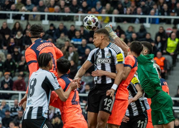 Newcastle United v Barcelona, Champions League, Football, St. James Park, Newcastle UK - 10 Mar 2026 Malick Thiaw of Newcastle United jumps for header Newcastle St. James Park Tyne and Wear UK, UK NEWSPAPERS OUT Copyright: xAdamxCookx