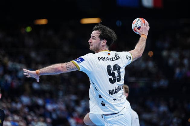 Throw Goal Veron Nacinovic THW Kiel, 93 GER, THW Kiel vs SG Flensburg Handewitt, Handball, EHF European League, Main Round, Season 2025 2026, 10 03 2026 GER, THW Kiel vs SG Flensburg Handewitt, Handball, EHF European League, Main Round, Season 2025 2026, 10 03 2026 Kiel Copyright: xEibner-Pressefoto MarcelxvonxFehrnx EP_MFN