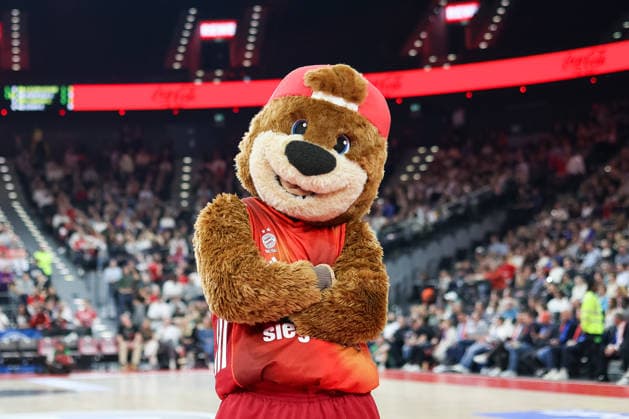 Mascot Ben, GER, FC Bayern Basketball vs Basketball Loewen Braunschweig, Basketball, easycredit Basketball Bundesliga, 25 Matchday, Season 2025 2026, 10 03 2026, GER, FC Bayern Basketball vs Basketball Loewen Braunschweig, Basketball, easycredit Basketball Bundesliga, 25 Matchday, Season 2025 2026, 10 03 2026 Muenchen Copyright: xEibner-Pressefoto JennixMaulx EP_JML