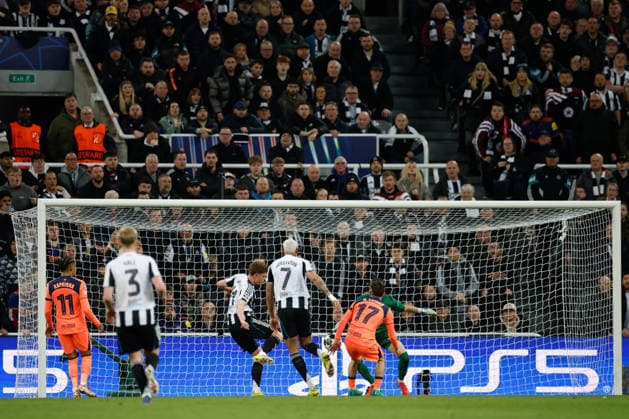 Newcastle United v Barcelona, Champions League Harvey Barnes of Newcastle United scores his sides first goal of the match 1-0 during the Champions League match between Newcastle United and Barcelona at St. James s Park, Newcastle, UK on 10 March 2026. Newcastle St. James s Park Tyne and Wear UK Editorial use only , Copyright: xCraigxCowanx PSI-23867-0081
