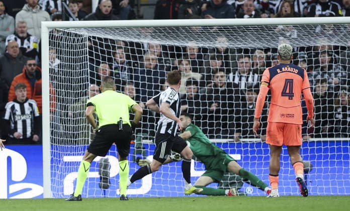 Newcastle v Barcelona, UEFA Champions League, Round of 16, 1st leg 10.03.26 Newcastle v Barcelona, UEFA Champions League, Round of 16, 1st leg Bradley Ormesher The Times Harvey Barnes of Newcastle United scores and celebrates scoring his teams opening goal of the match 1-0  Copyright: xBradleyxOrmesherx NINTCHDBPICT001065619780