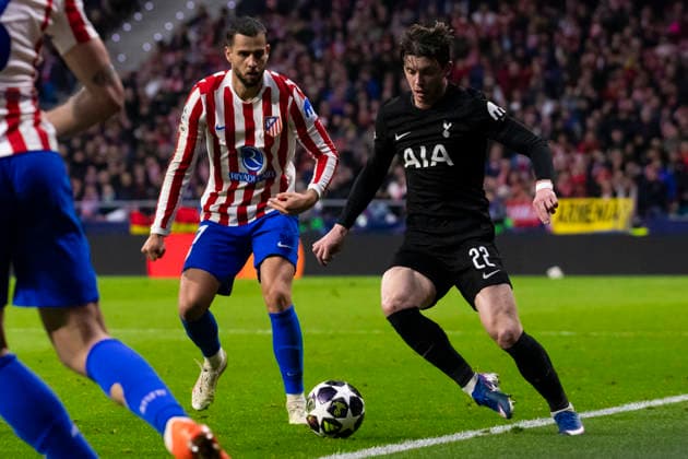 Atletico de Madrid v Tottenham Hotspur FC UEFA Champions League 2025 26 Round of 16 Atletico de Madrid v Tottenham Hotspur FC UEFA Champions League 2025 26 Round of 16 First Leg match Conor Gallagher Right player of Tottenham Hotspur FC and David Hancko player of Atletico de Madrid Left during the UEFA Champions League 2025 26 Round of 16 First Leg match between Atletico de Madrid and Tottenham Hotspur FC at Estadio Riyadh Air Metropolitano on March 10, 2026 in Madrid, Spain Madrid Madrid Madrid Spain Copyright: xALEJANDROxMATIASx