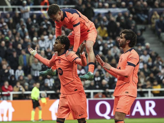 Newcastle v Barcelona, UEFA Champions League, Round of 16, 1st leg 10.03.26 Newcastle v Barcelona, UEFA Champions League, Round of 16, 1st leg Bradley Ormesher The Times Lamine Yamal Of Barcelona scores and celebrates scoring his teams 1st goal from the penalty spot 1-1  Copyright: xBradleyxOrmesherx NINTCHDBPICT001065622866