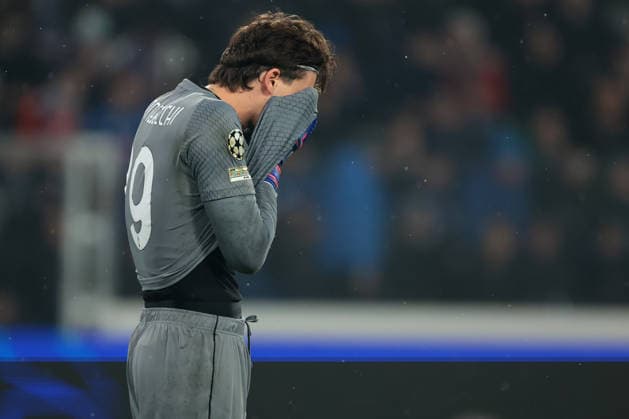 Bergamo, Italy, 10th March 2026. Marco Carnesecchi of Atalanta reacts after conceeding a third goal during the Atalanta vs Bayern Munich UEFA Champions League match at Gewiss Stadium, Bergamo. Picture credit should read: Jonathan Moscrop Sportimage EDITORIAL USE ONLY. No use with unauthorised audio, video, data, fixture lists, club league logos or live services. Online in-match use limited to 120 images, no video emulation. No use in betting, games or single club league player publications. SPI_038_ATALANTA_BAYERN_UCL SPI-4583-0042