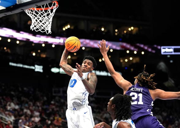 NCAA, College League, USA Basketball 2026: Kansas State Vs BYU Big 12 Tournament MAR 10 2026: BYU Cougars guard Kennard Davis Jr. (30) brings down the rebound against Kansas State Wildcats forward Khamari McGriff (21) in the Big 12 Championship Tournament at T-Mobile center, Kansas City, Missouri. Jon Robichaud CSM. (Credit Image: Â Jon Robichaud Cal Media) Kansas City Missouri United States EDITORIAL USE ONLY Copyright: xx ZUMA-20260310_zma_c04_127.jpg JonxRobichaudx csmphotothree479267