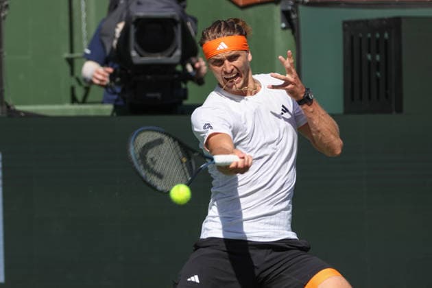 INDIAN WELLS, CA - MARCH 10: Alexander Zverev (GER) hits a forehand during the BNP Paribas Open on March 10, 2026 at Indian Wells Tennis Garden in Indian Wells, CA. (Photo by George Walker Icon Sportswire) TENNIS: MAR 10 BNP Paribas Open EDITORIAL USE ONLY Icon260310112