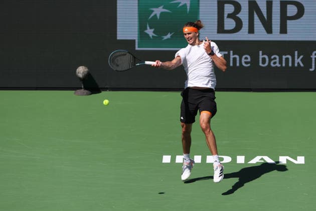 INDIAN WELLS, CA - MARCH 10: Alexander Zverev (GER) hits a forehand during the BNP Paribas Open on March 10, 2026 at Indian Wells Tennis Garden in Indian Wells, CA. (Photo by George Walker Icon Sportswire) TENNIS: MAR 10 BNP Paribas Open EDITORIAL USE ONLY Icon260310095