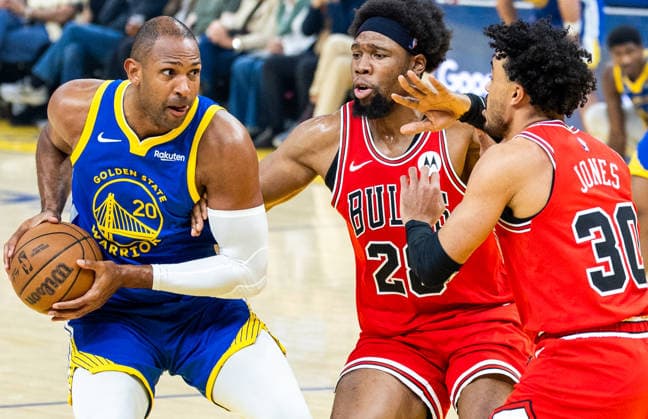 (260311) -- SAN FRANCISCO, March 11, 2026 -- Al Horford (L) of Golden State Warriors competes during the 2025-2026 NBA, Basketball Herren, USA regular season basketball game between Chicago Bulls and Golden State Warriors in San Francisco, the United States, March 10, 2026. (Photo by Xinhua) (SP)U.S.-SAN FRANCISCO-BASKETBALL-NBA-WARRIORS VS BULLS DongxXudong 