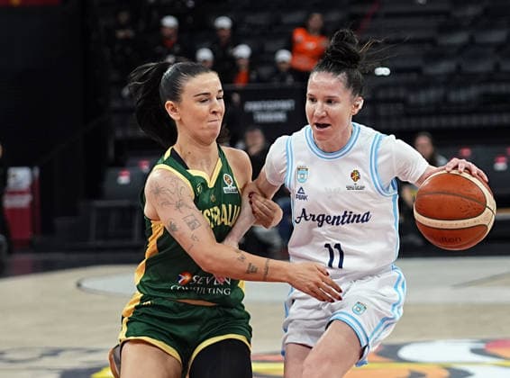 Argentina v Australia - FIBA Women s Basketball World Cup 2026 Qualifying Tournaments ISTANBUL, TURKIYE - MARCH 11: Argentina’s Melisa Gretter (11) and Australia’s Stephanie Reid (L) in action during the FIBA Women s Basketball World Cup 2026 Qualifying Tournaments match between Argentina and Australia at Turkcell Basketball Development Center in Istanbul, Turkiye, on March 11, 2026. Esra Bilgin Anadolu Istanbul Turkey. Editorial use only. Please get in touch for any other usage.  Copyright: x2026xAnadoluxEsraxBilginx