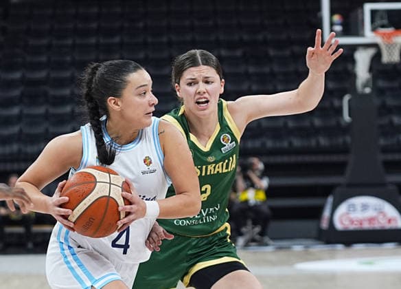 Argentina v Australia - FIBA Women s Basketball World Cup 2026 Qualifying Tournaments ISTANBUL, TURKIYE - MARCH 11: Amaiquen Siciliano (L) of Argentina in action against Jade Melbourne (2) of Australia in action during the FIBA Women s Basketball World Cup 2026 Qualifying Tournaments match between Argentina and Australia at Turkcell Basketball Development Center in Istanbul, Turkiye, on March 11, 2026. Esra Bilgin Anadolu Istanbul Turkey. Editorial use only. Please get in touch for any other usage.  Copyright: x2026xAnadoluxEsraxBilginx