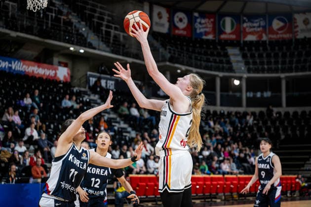 Basketball Villeurbanne 11 03 2026 Wommen™s Basketball World Cup 2026 Qualifying Tournament Germany GER South Korea KOR Frida Bühner Germany, No 20