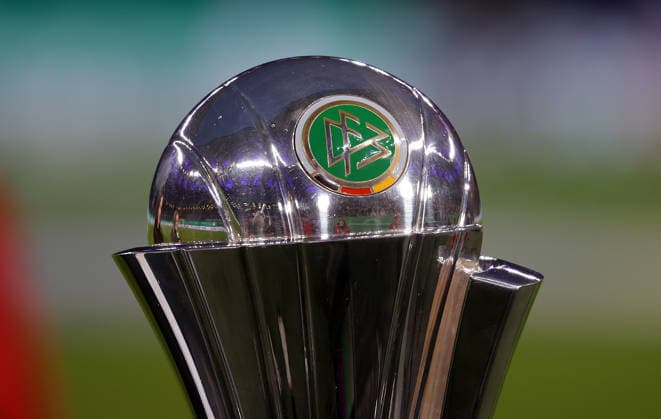 DFB Pokal Match Soccer, Season 2025 2026, Women, DFB Pokal, Quarterfinals, Volksparkstadion Hamburg, Hamburger SV vs FC Bayern Muenchen DFL REGULATIONS PROHIBIT ANY USE OF PHOTOGRAPHS AS IMAGE SEQUENCES AND OR QUASI VIDEO
