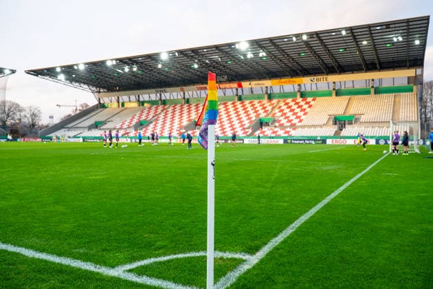 Germany Soccer DFB Pokal Women Quarterfinal 2025 2026 SGS Essen vs SV Werder Bremen Stadion an der Hafenstrasse Essen The corner flag at the edge of the pitch, sports facility, sports facility, long shot, inside interior view Copyright: xOrhanxHabashx