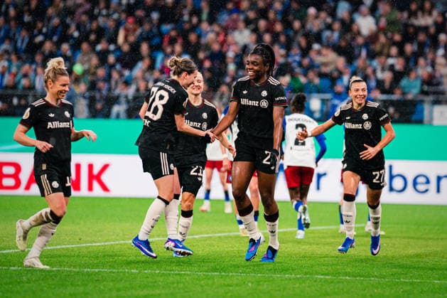 DFB Pokal Frauen Hamburger SV vs FC Bayern München,11 03 2026 TOR, JUBEL zum 1 0 durch Edna Imade FC Bayern München, 29 Fußball, DFB Pokal Frauen, Viertelfinale Hamburger SV vs FC Bayern München am 11 03 2026 im Volksparkstadion, Hamburg DFB REGULATIONS PROHIBIT ANY USE OF PHOTOGRAPHS AS IMAGE SEQUENCES AND OR QUASI VIDEO Copyright: xBEAUTIFULxSPORTS Tonhäuserx