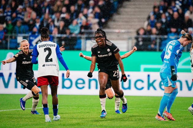 DFB Pokal Frauen Hamburger SV vs FC Bayern München,11 03 2026 TOR, JUBEL zum 1 0 durch Edna Imade FC Bayern München, 29 Fußball, DFB Pokal Frauen, Viertelfinale Hamburger SV vs FC Bayern München am 11 03 2026 im Volksparkstadion, Hamburg DFB REGULATIONS PROHIBIT ANY USE OF PHOTOGRAPHS AS IMAGE SEQUENCES AND OR QUASI VIDEO Copyright: xBEAUTIFULxSPORTS Tonhäuserx