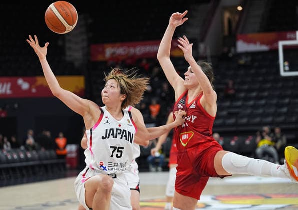 Japan V Hungary - FIBA Women s World Cup Qualifiers ISTANBUL, TURKIYE – MARCH 11: Japan s Nanako Todo (75) in action against Hungary s Reka Lelik during the FIBA Women s Basketball World Cup Qualifiers Group C match between Japan and Hungary at the Turkcell Basketball Development Center in Istanbul, Turkiye, on March 11, 2026. Esra Bilgin Anadolu Istanbul Turkey. Editorial use only. Please get in touch for any other usage.  Copyright: x2026xAnadoluxEsraxBilginx