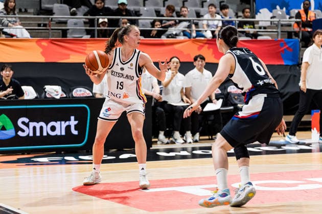 LYON-VILLEURBANNE, FRANCE - MARCH 11: Britta Daub (Germany, 19) controls the ball during the FIBA Women™s World Cup Qualifying Tournament match between Germany vs. Republic of Korea at Astroballe on matchday 1 of the FIBA Women™s World Cup Qualifying Tournament on March 11, 2026 in Lyon-Villeurbanne, France. France Copyright: xSteffiexWunderlx