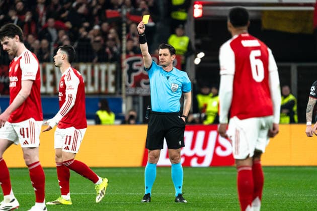UEFA Champions League 2025 2026 Bayer 04 Leverkusen vs Arsenal, Round of 16 First Round, Wednesday, 11 03 2026 BayArena Nordrhein Westfalen, Germany Halil Umut Meler Referee Yellow card Gabriel Martinelli Arsenal, 11 Copyright: xCelinaxLeiersx