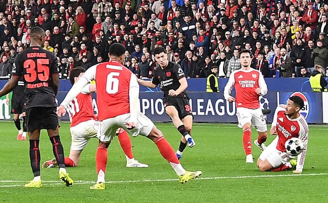 11 03 2026, xhbx, Football UEFA Champions League, Bayer 04 Leverkusen FC Arsenal London v l Christian Kofane Bayer Leverkusen , Gabriel Magalhaes Arsenal London FC , Ibrahim Maza Bayer Leverkusen DFL DFB REGULATIONS PROHIBIT ANY USE OF PHOTOGRAPHS as IMAGE SEQUENCES and or QUASI VIDEO Leverkusen
